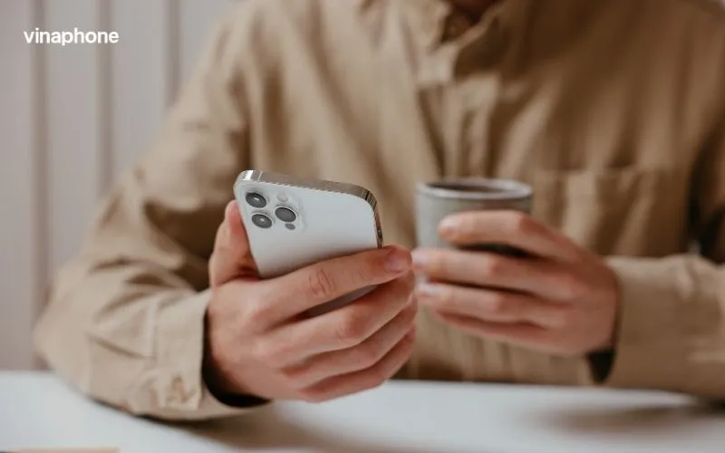 Các bước khắc phục lỗi không tắt được chuyển hướng cuộc gọi iPhone